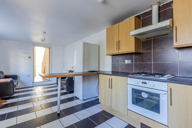 5 bed house, Salisbury Road, Plasnewydd, Cardiff, CF244AD - Image 4